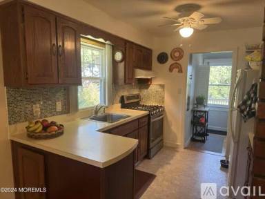 Main picture of 712 Radnor Ave