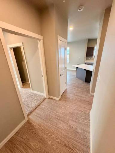 Main picture of 2960 Northwest Way