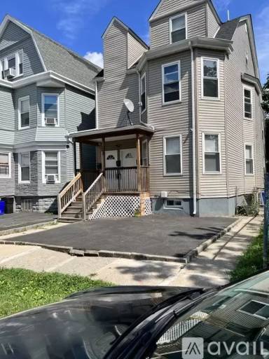 Main picture of 168 N 17th St