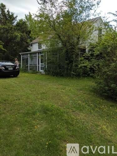 Main picture of 3751 Meadow Rd