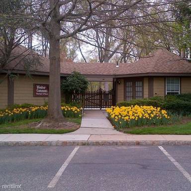 Main picture of 164 One Mile Rd