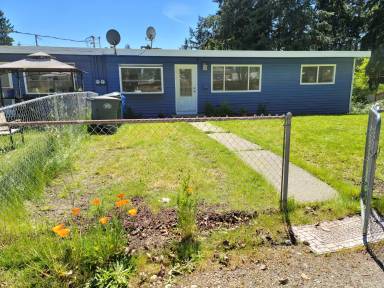 Main picture of 9922 112th St SW