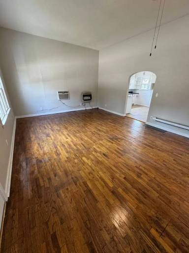 Main picture of 719 S Vine St