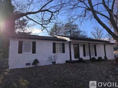 Main picture of 4404 Mace Ln