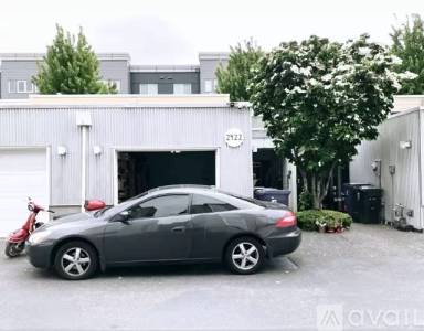 Main picture of 2414 Yakima Ct
