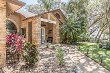 Main picture of 2140 Charlotte Dr
