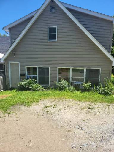 Main picture of 2608 Ransom Rd