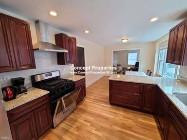 Main picture of 14 Netherlands Rd