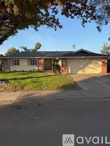 Main picture of 227 Goya Dr