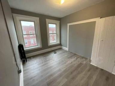 Main picture of 383 Haverhill St