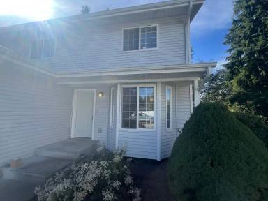 Main picture of 5612 Seahurst Ave