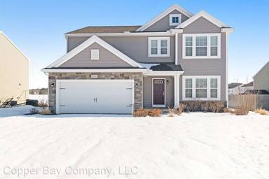 Main picture of 58851 Silvergrass Ave
