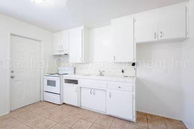 Main picture of 126 Woodrow Ave