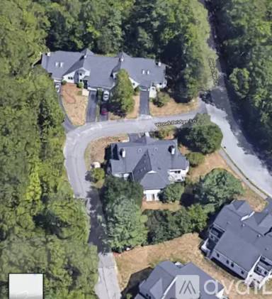 Main picture of 11 Steeple Chase Cir