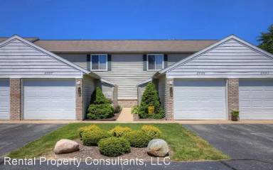 Main picture of 8585 Courtland Dr NE