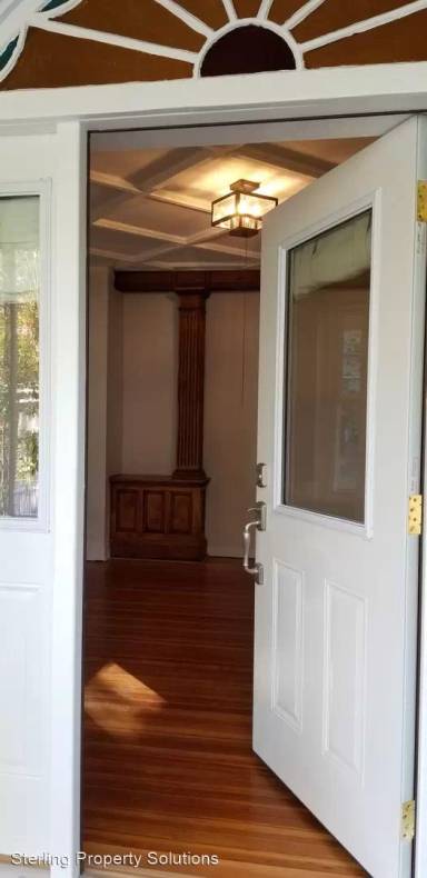 Main picture of 120 Clinton Ave