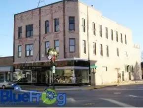 Main picture of 208 Broadway