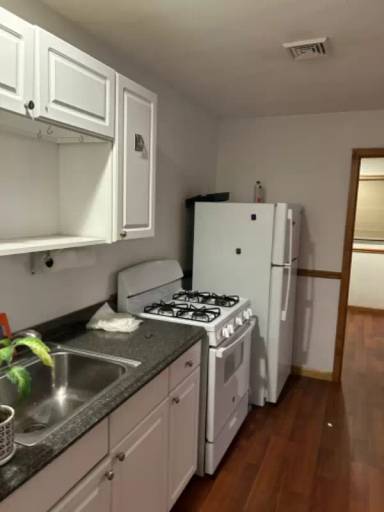Main picture of 3090 Shirley Rd