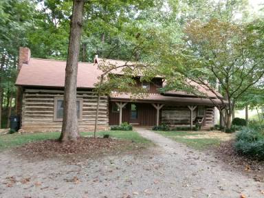 Main picture of 8542 Scoggins Rd
