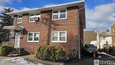 Main picture of 5 Passaic Ave