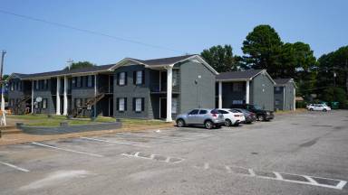 Main picture of Graceland Pointe Apartments