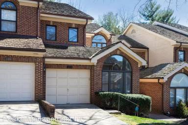 Main picture of 1462 Hampton Hill Cir