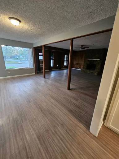 Main picture of 3225 Endres St
