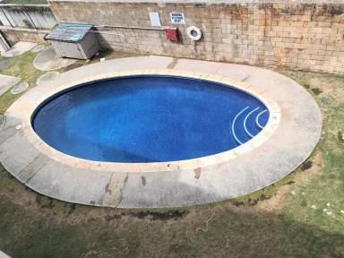 Main picture of 1584 Thurston Ave