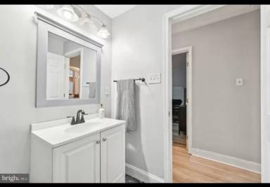 Main picture of 1011 Duvall Hwy