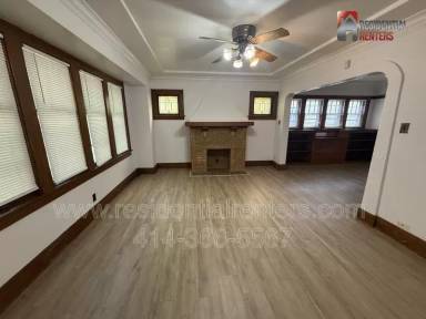 Main picture of 5435 N 40th St