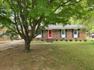 Main picture of 2701 Patrick Rd