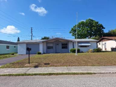 Main picture of 5117 Beacon Hill Dr