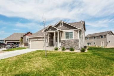 Main picture of 318 Cherryridge Dr