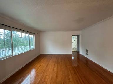 Main picture of 1005 2nd St