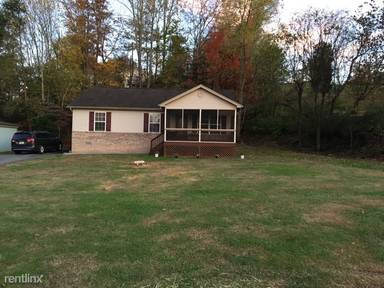 Main picture of 303 Navaho Dr