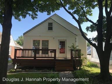Main picture of 819 E 24th Ave