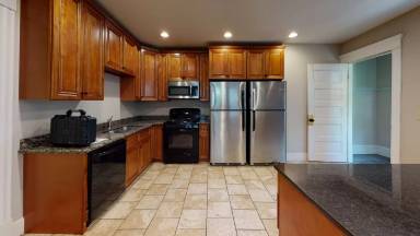 Main picture of 303 5th Ave SE
