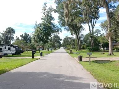 Main picture of 3160 SE 30th Ter