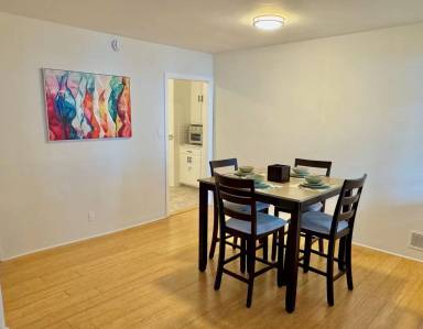 Main picture of 1314 S Beverly Glen Blvd