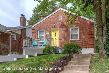 Main picture of 1437 Collins Ave