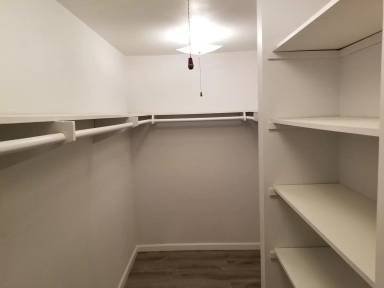 Main picture of 2727 Morena Blvd