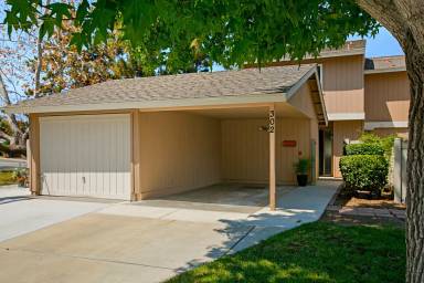 Main picture of 302 Countrywood Ln