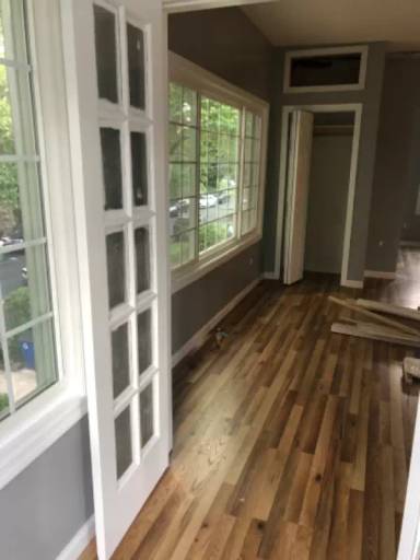 Main picture of 349 Warwick Ave