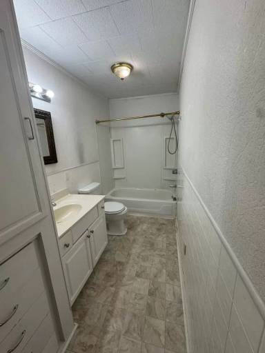 Main picture of 88 Poplar Dr