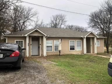 Main picture of 5933 Robinwood St