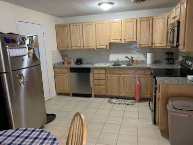Main picture of 230 Babcock St