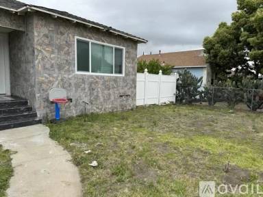 Main picture of 8307 Grove Ave