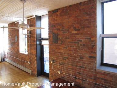 Main picture of 2261 Blake St