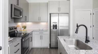 Main picture of 2601 W Braker Ln