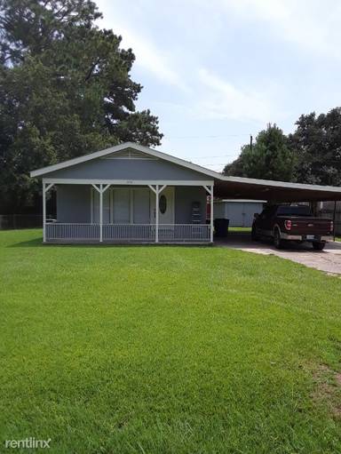 Main picture of 108 Walter Dr